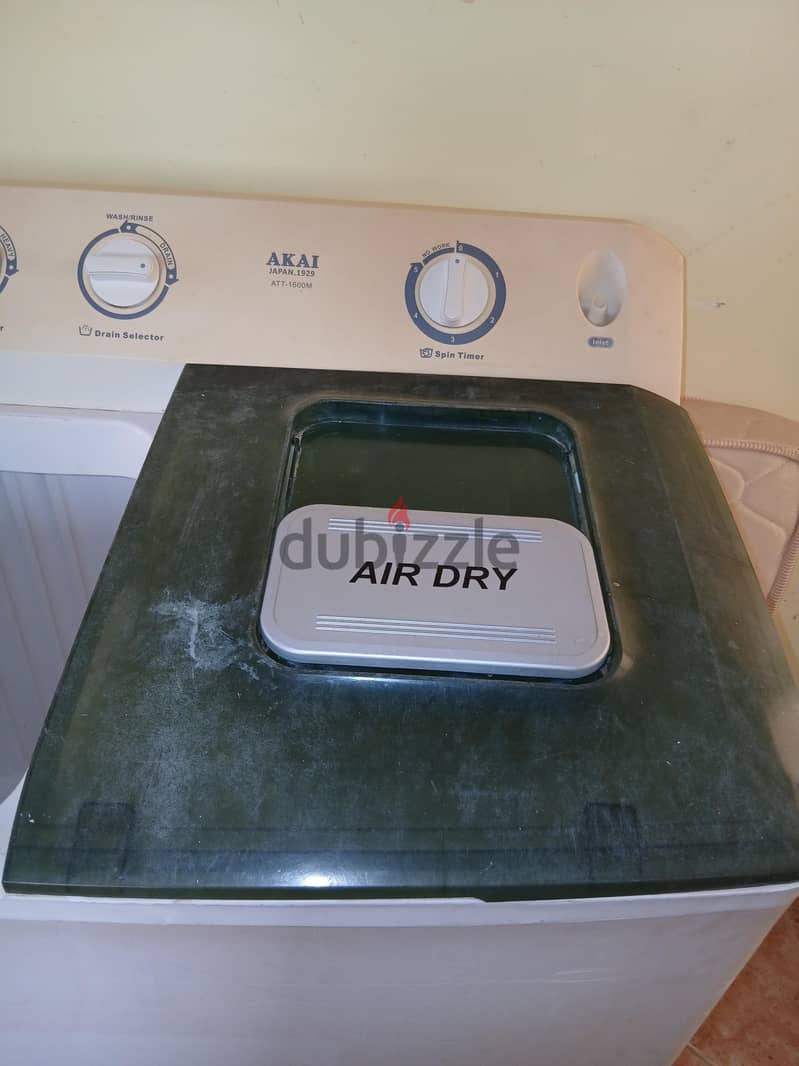 Akai. 16 kg semi automatic washing machine 3