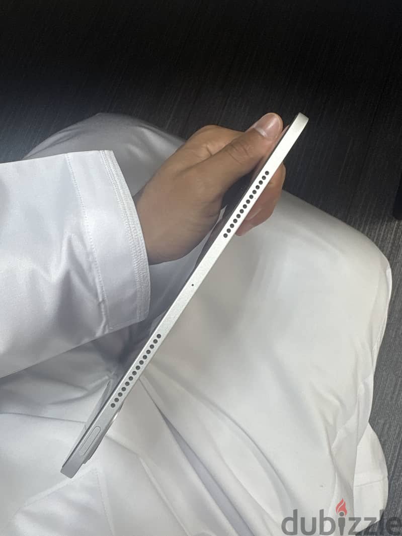 iPad pro M4 - 11 inch-94% battery-256 GB 1