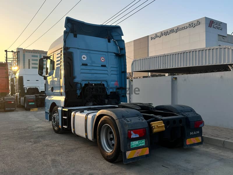 MAN TRACTOR UNIT 2017 TGX 18.440 5