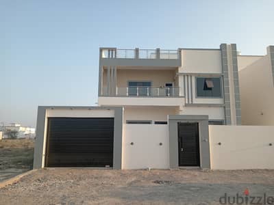 luxurious Big villa for sale, near dragon mart, mosque