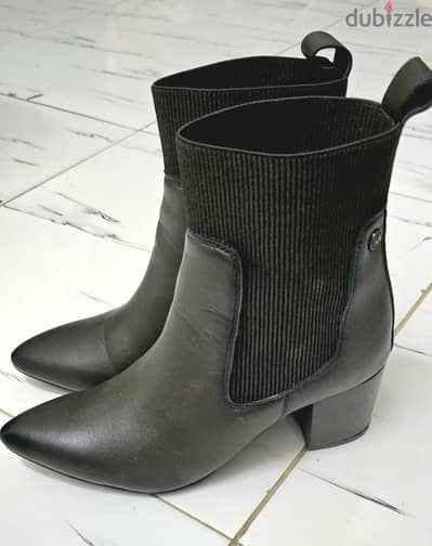 Dark Brown short Boots