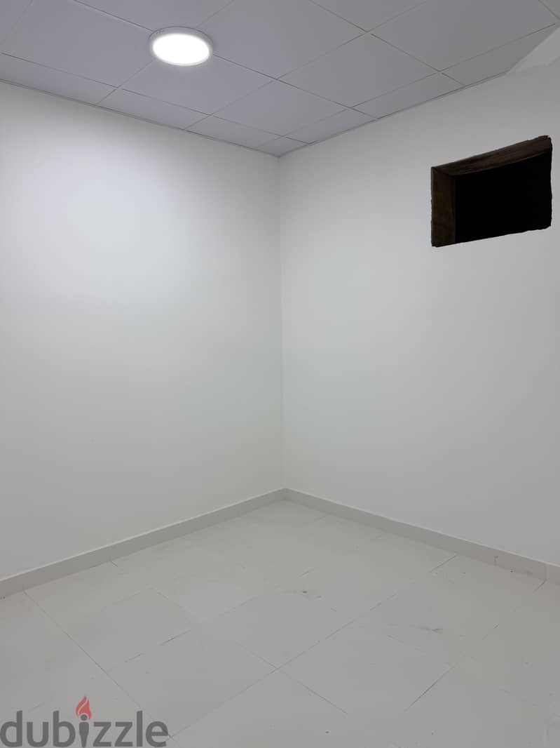 House for rent with water 6