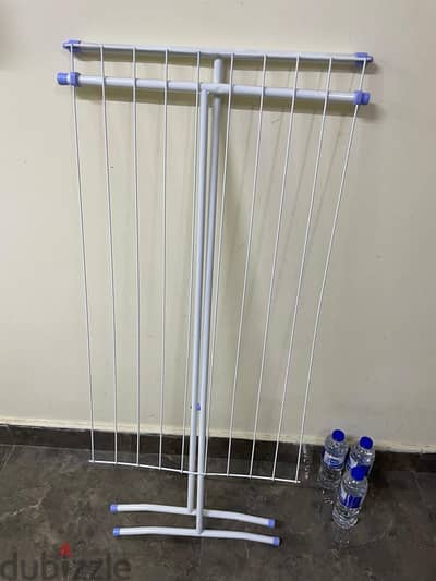 cloth stand (mob-91289845)