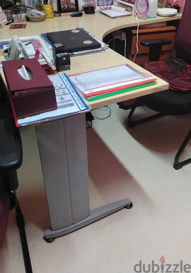 Furniture - Expat leaving 8
