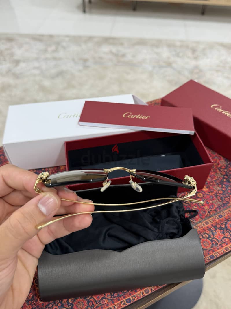 Cartier CT0474S Sunglasses – Gold Rimless Design 5