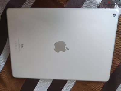 iPad 7 good condition 128 GB