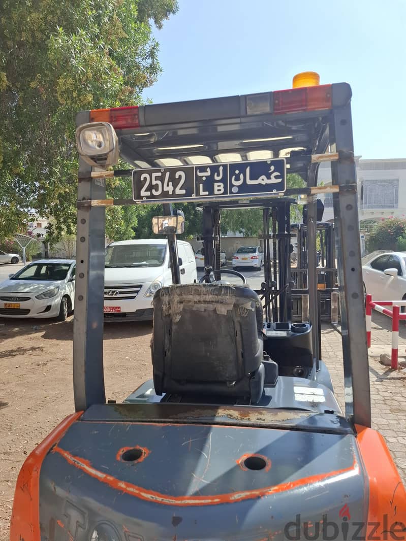 Forklift 1