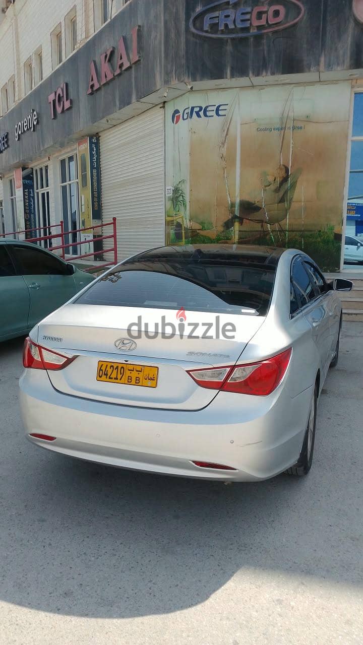 Hyundai sonata 1
