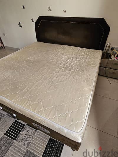 Double Cot with Mattress