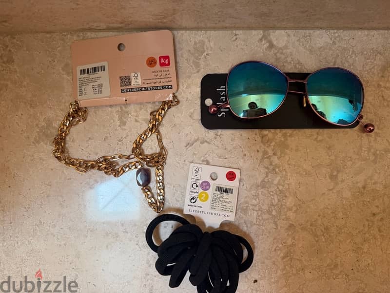 Accessories 22 pieces 10 OMR 4