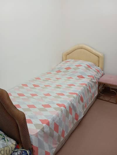 Ladies Bed space available, Ghubra
