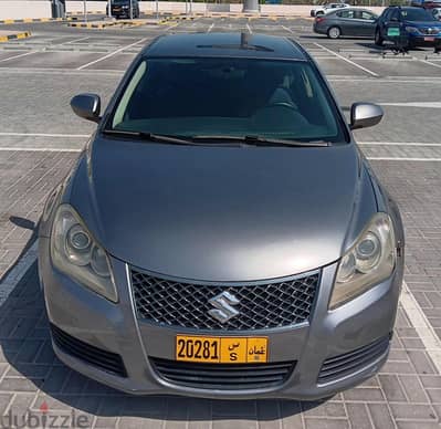 Suzuki Kizashi for Sale – Daily Driver sporty car with Android Screen