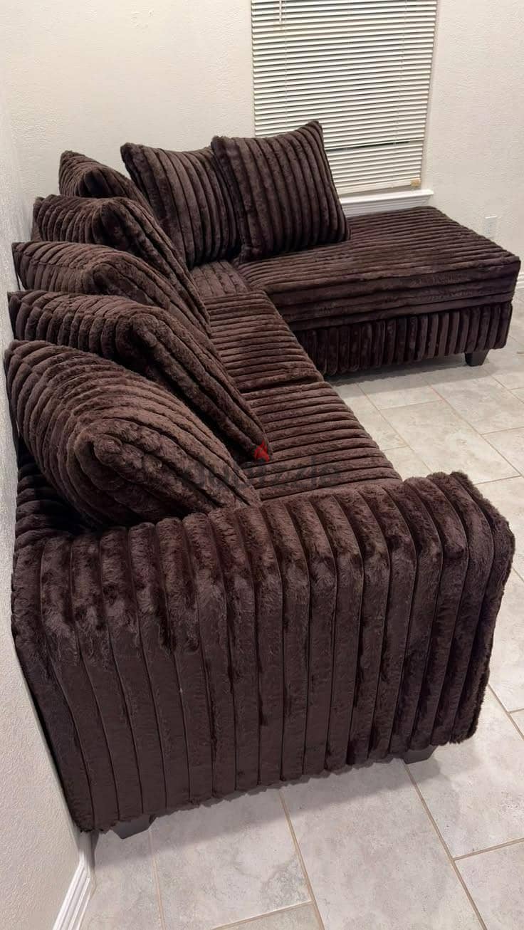 new model sofa 35 Riyal 2