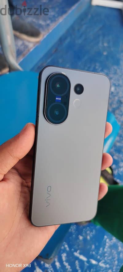 Vivo X200 FE
