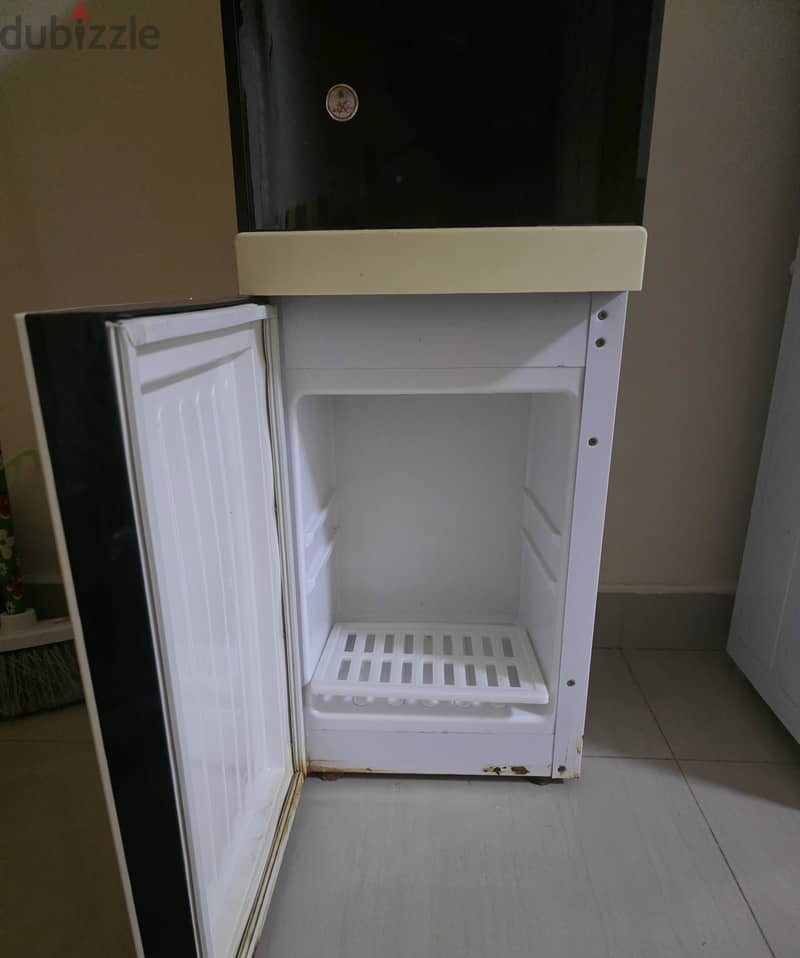 Water Dispenser 1