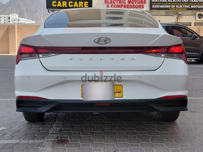 Hyundai Elantra 2023