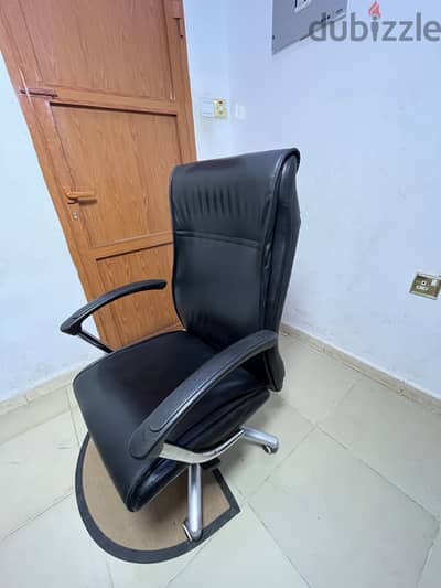 Black Leather Office Chair