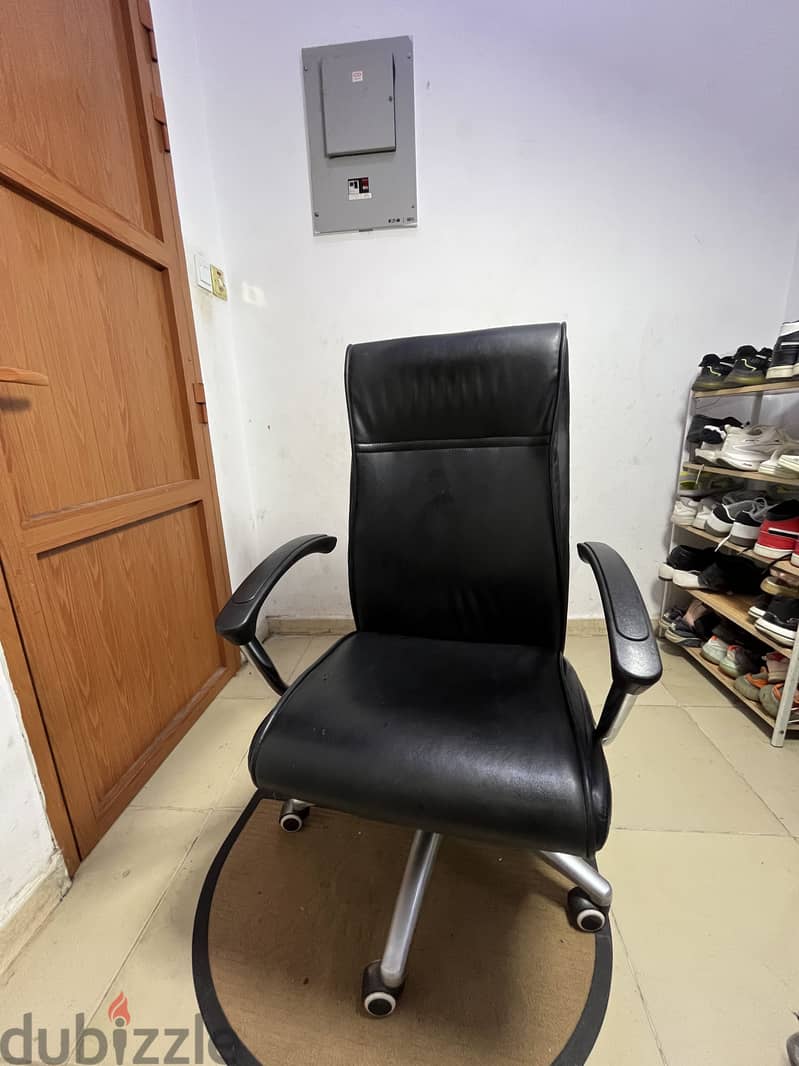 Black Leather Office Chair 2