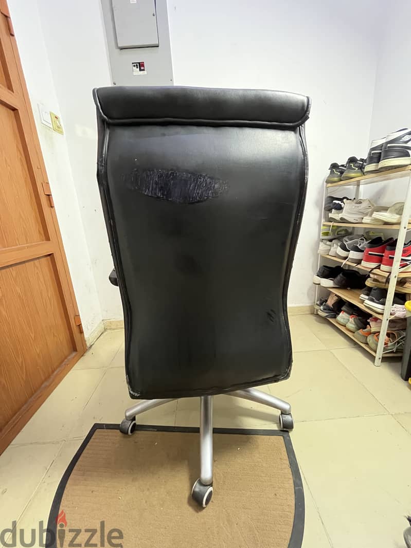 Black Leather Office Chair 6