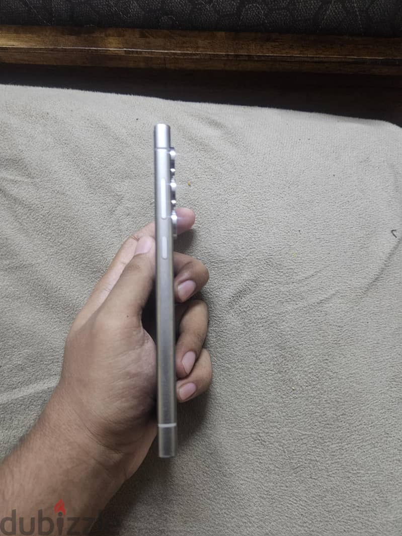 Samsung S24 Ultra 2