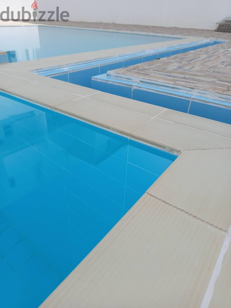 swimming pool clean service 5