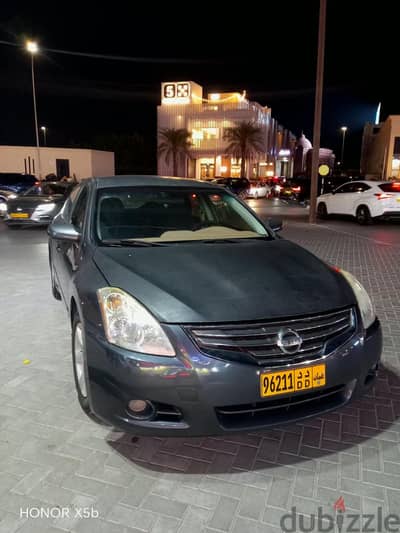 Nissan Altima 2010