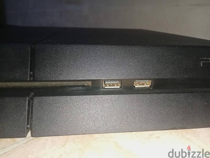 play station 4 2