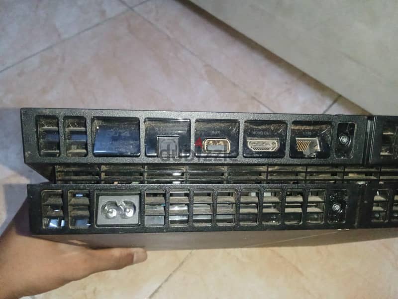 play station 4 4