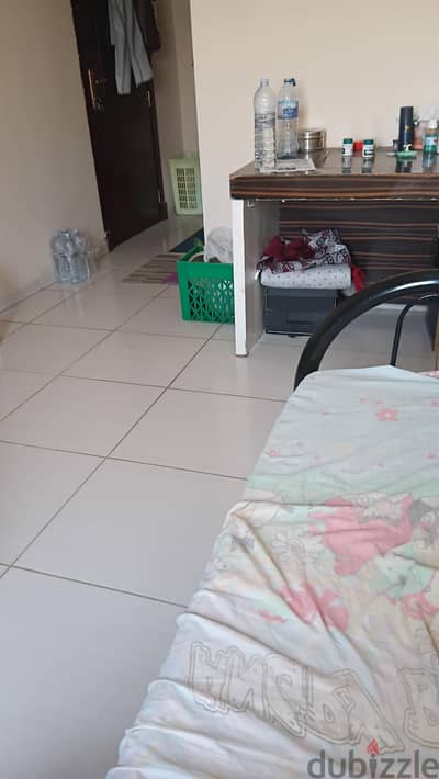 sohar falaj room for sharing couples  ladies and jents
