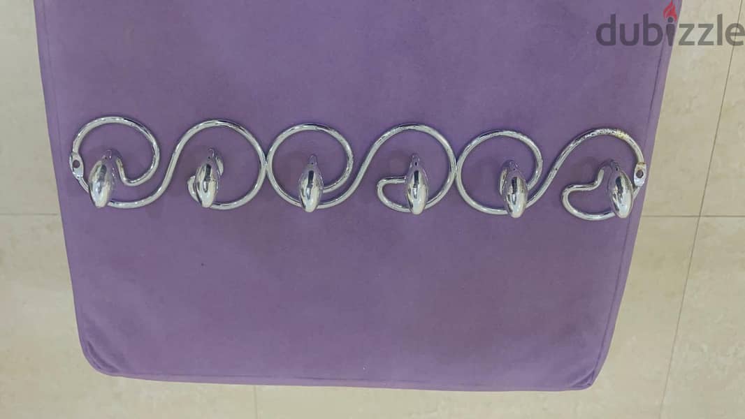 Wall Shelves, Clothes hangers and Photo Stands 4