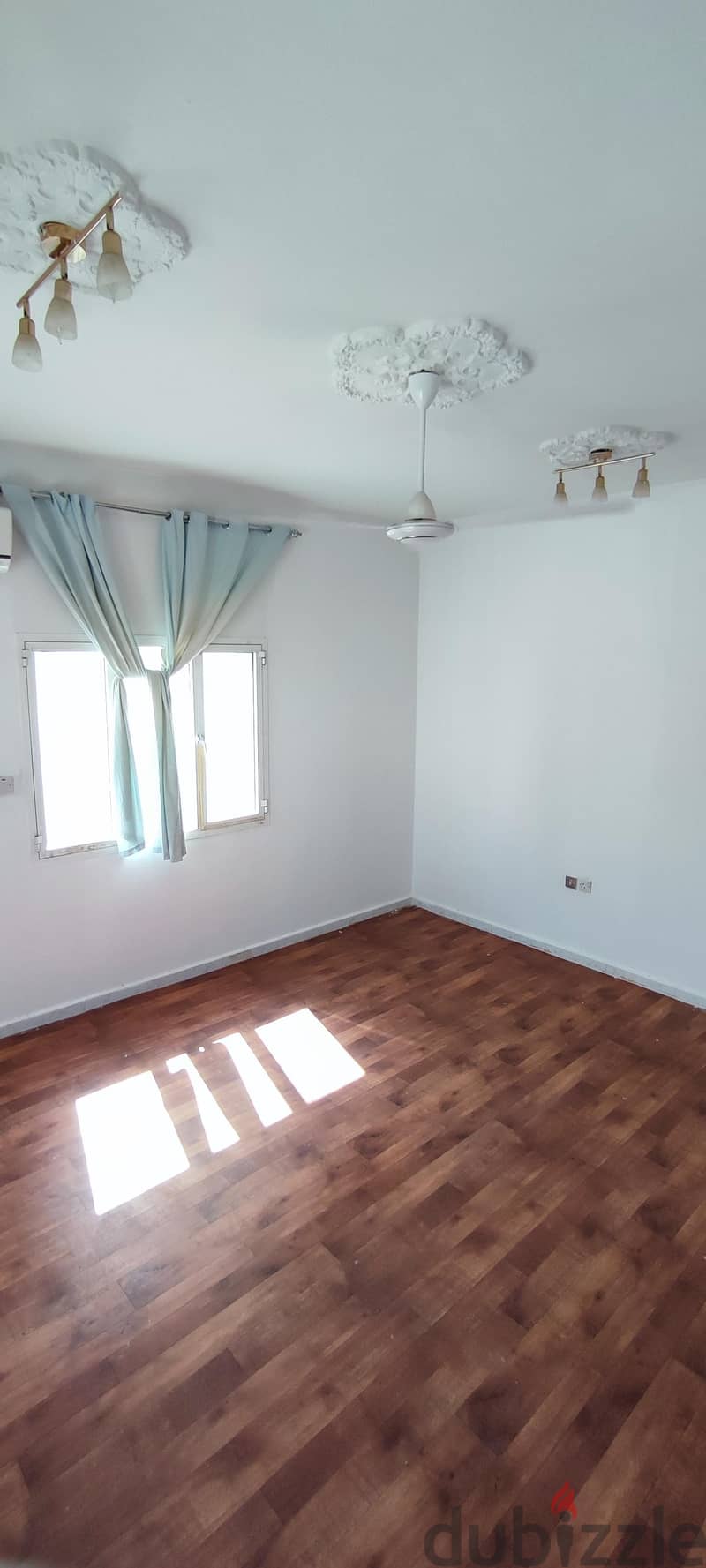 BIG ROOM FOR RENT 2