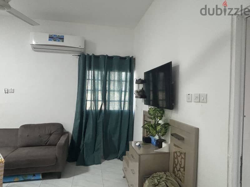 Flat For rent For 1 Month start 27th Nov to Dec-27 3