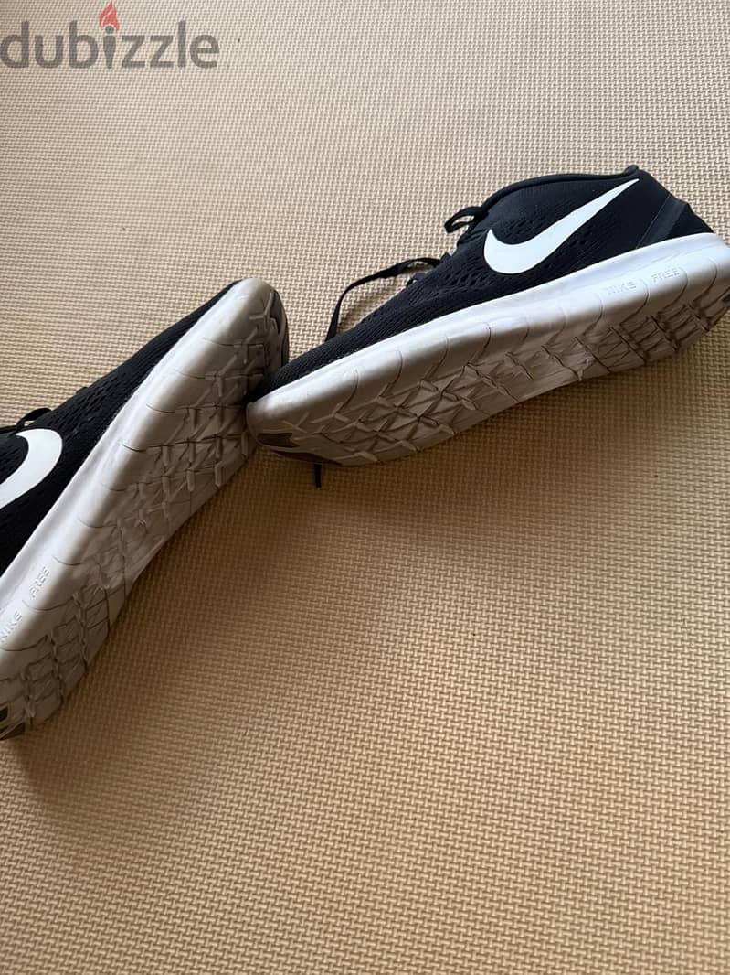 NIKE RN shoes 2