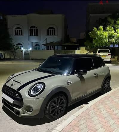 MINI Cooper S (2020 OMAN Car)