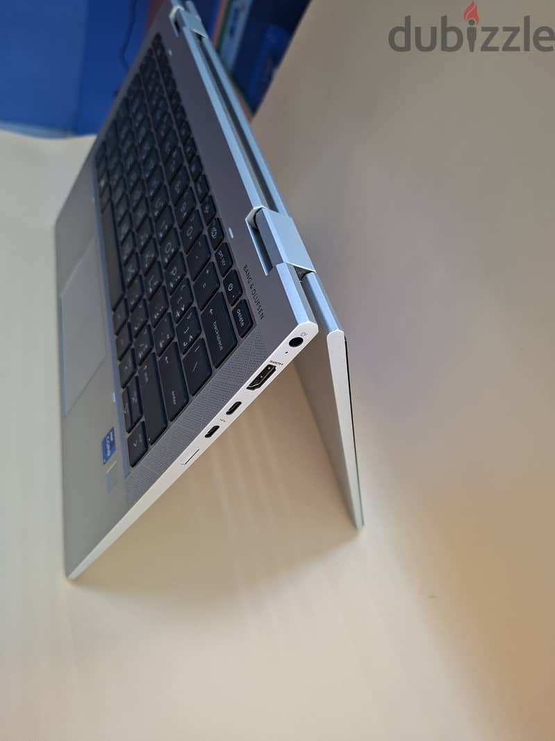 HP ELITEBOOK 830 G8 SIM SUPPORT 11th GENERATION X360 TOUCH SCREEN CORE i7 1185G7  3.00 GHZ SPEED 32G 7