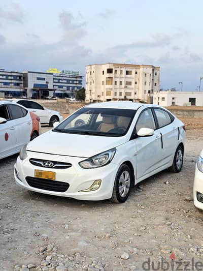 Hyundai Accent 2013