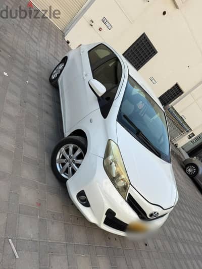 Toyota Yaris 2012