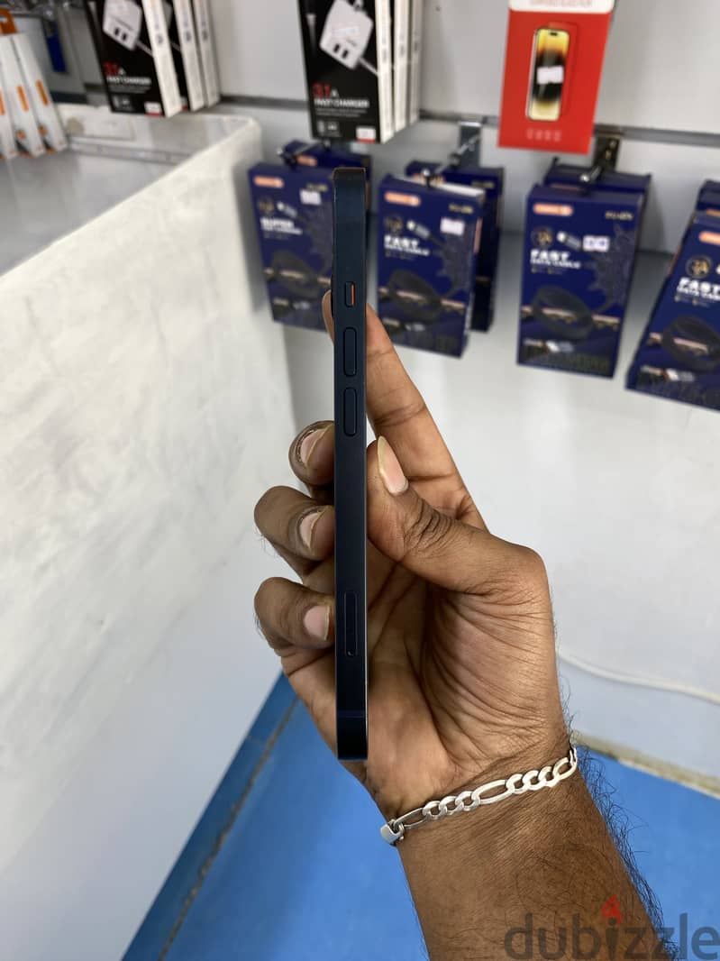 Apple - iPhone 13 1