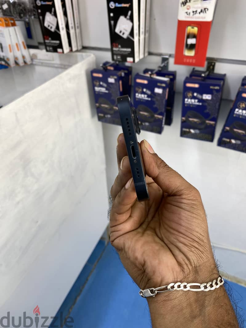 Apple - iPhone 13 2
