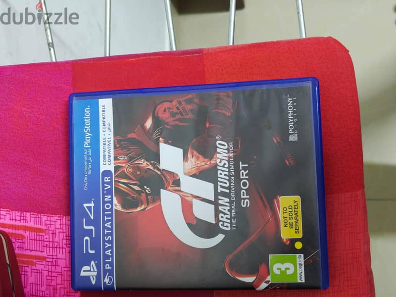ps 4 CDs for sale doom cd have scratches but working fine 3