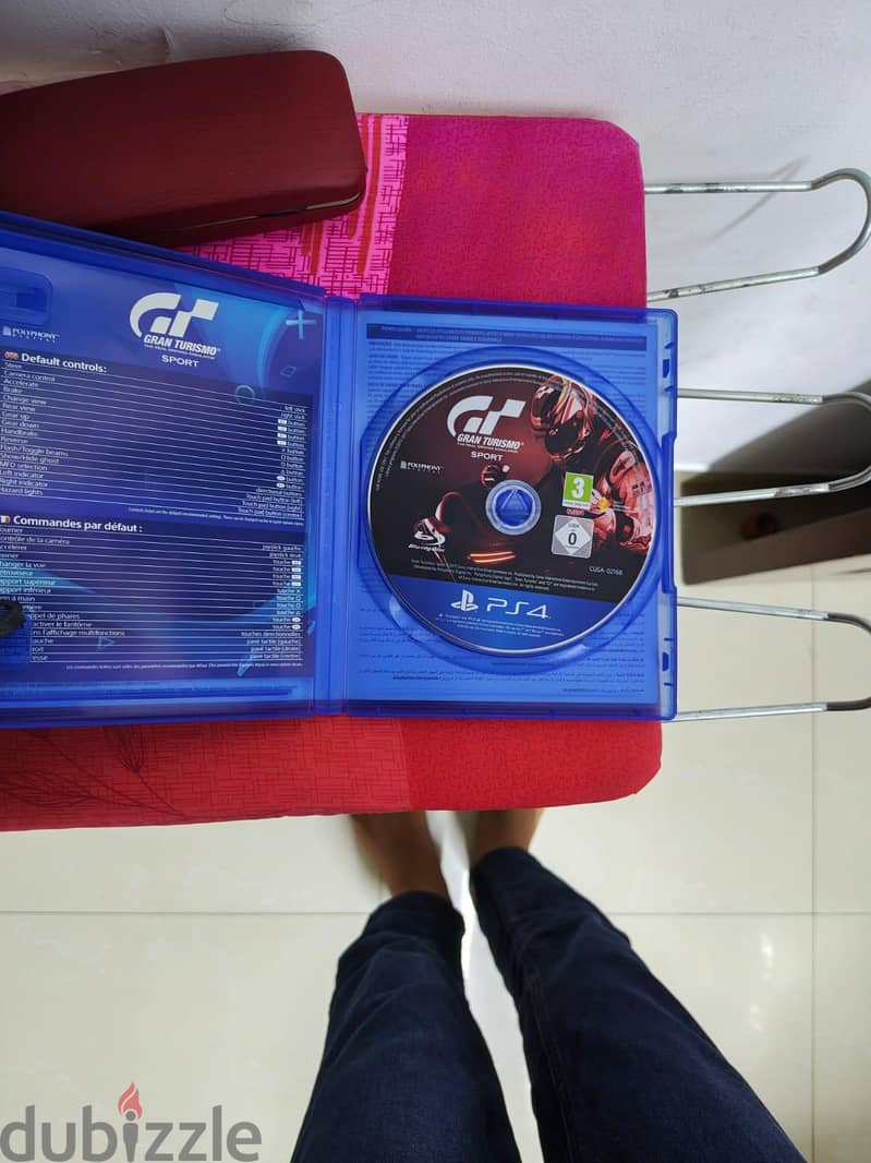 ps 4 CDs for sale doom cd have scratches but working fine 4