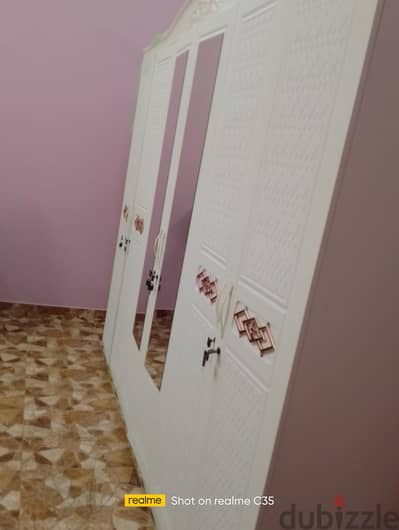 بيع دولاب ٦ابواب