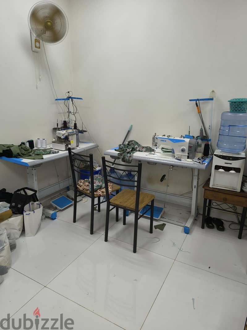 running tailor shop for sale with machine 3