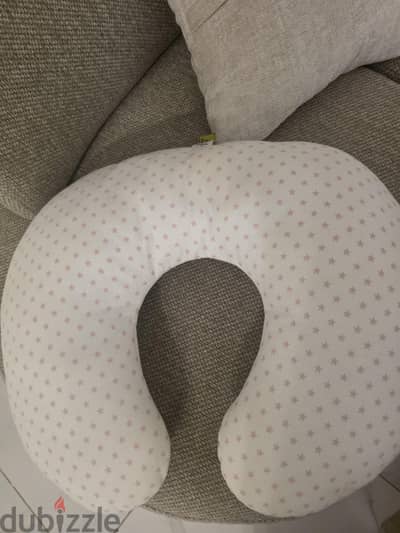 Nursing pillow