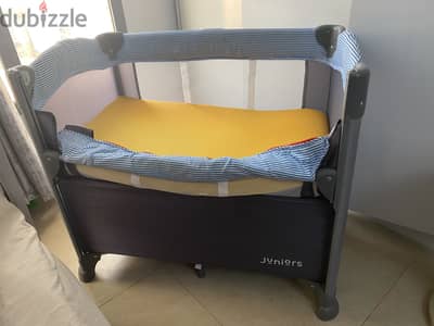 Juniors crib cot