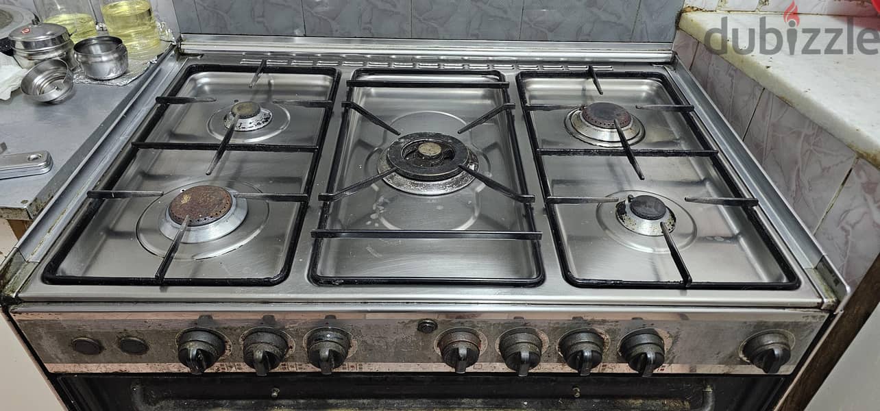 Cooking range cooker 1