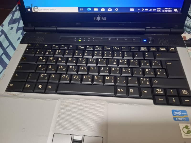 fujistu lapto 1