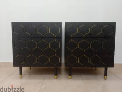 Side table 3drawer good condition only 1month used
