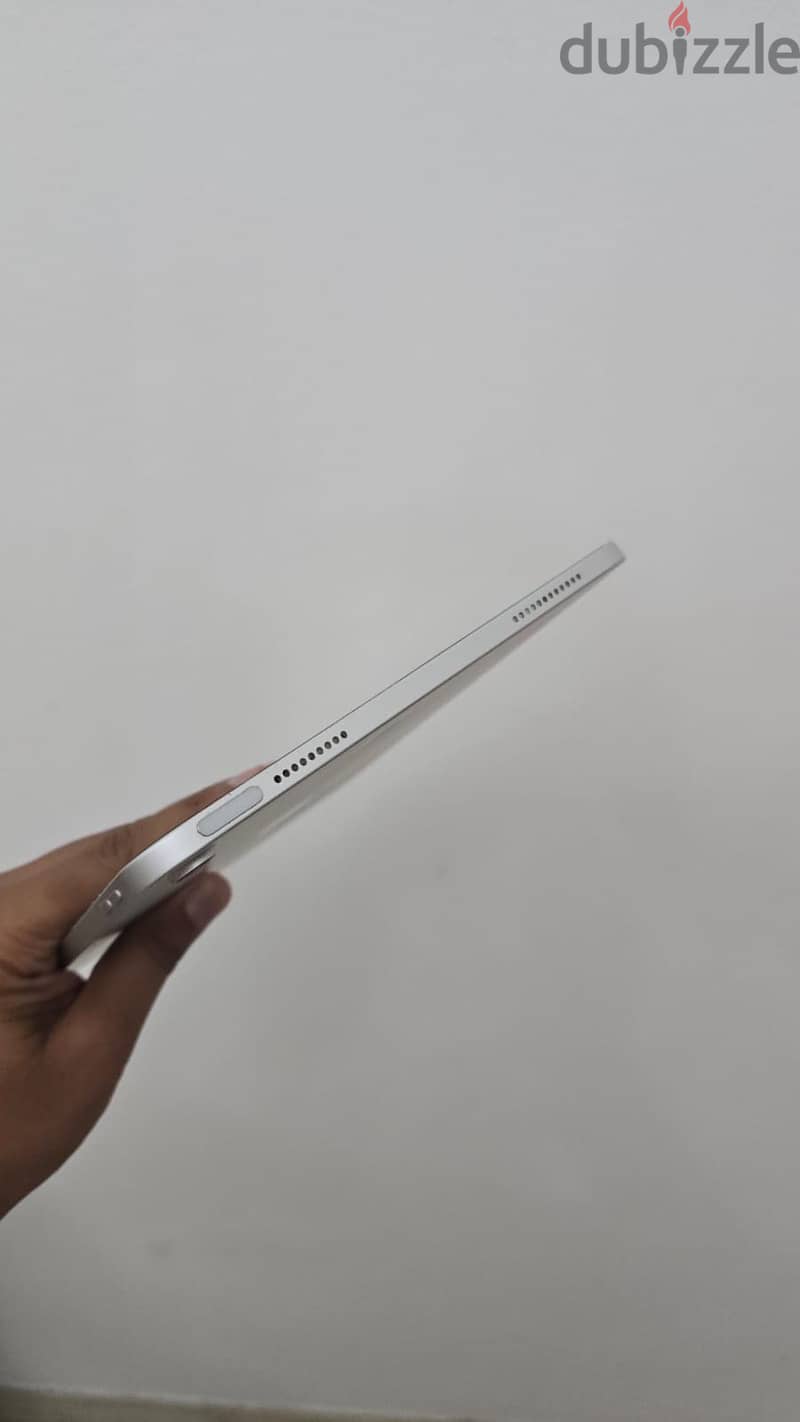Apple - IPad 10th Generation 5