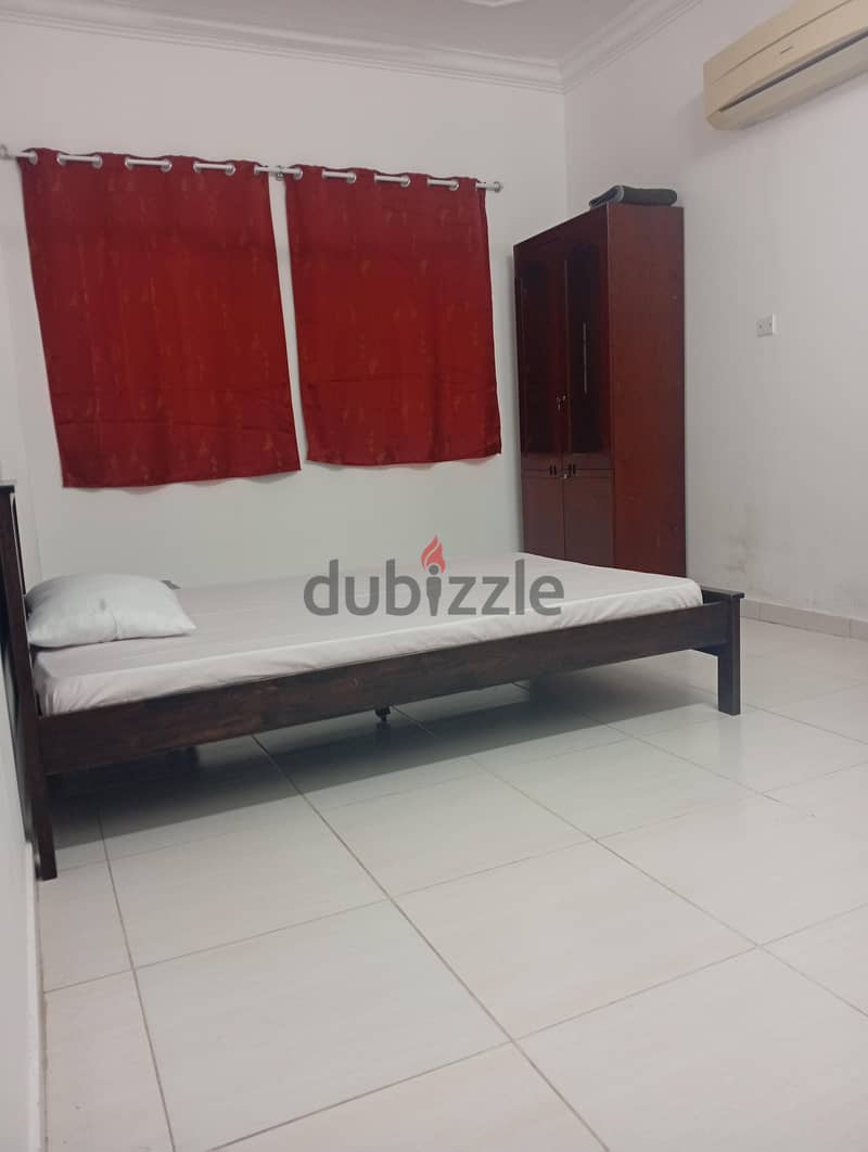 Furnished room in Ghubrah (Executive bachelor) 1